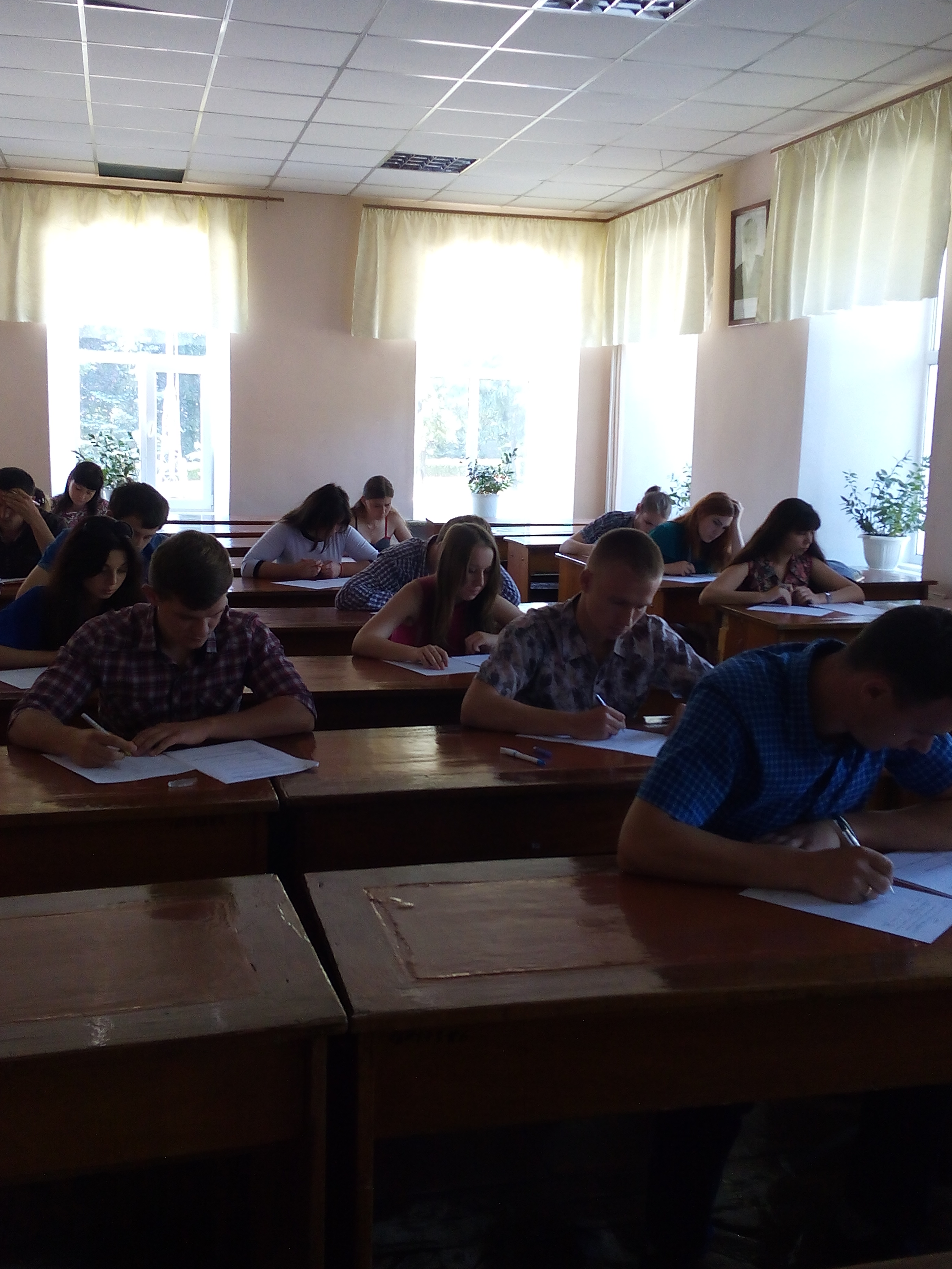 Вітаємо з присвоєнням ОР «Бакалавр» !!!